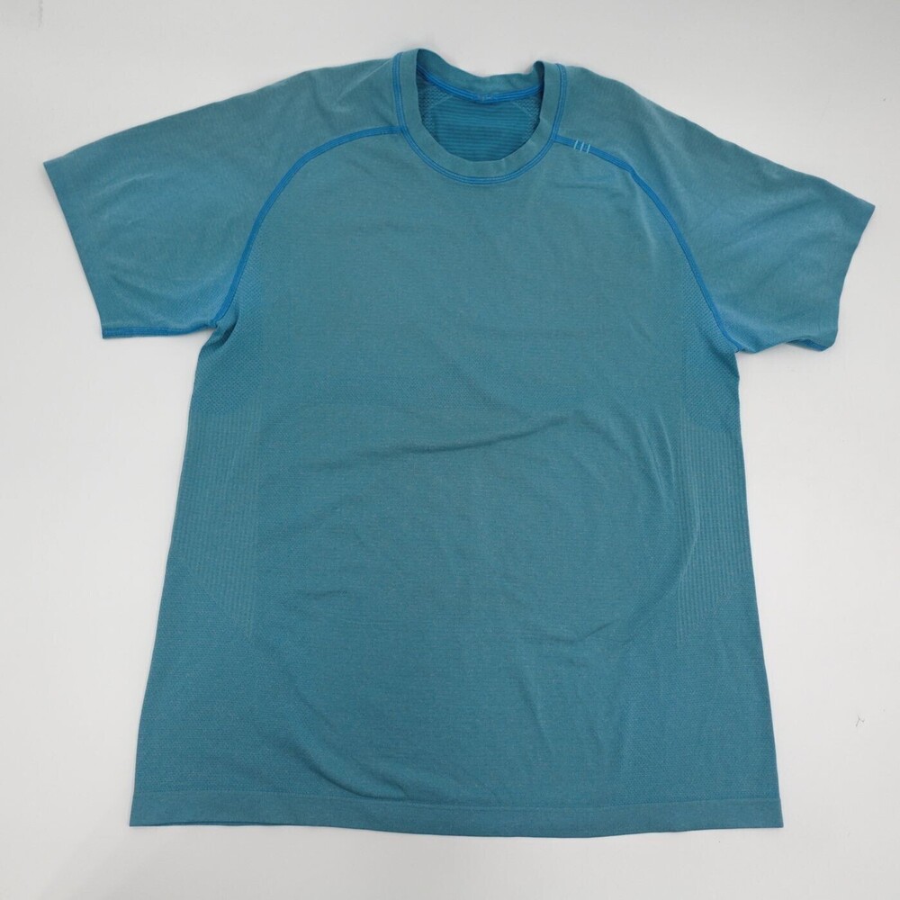 Lululemon T-Shirt Mens Large Blue Short Sleeve Athletic Seamless Moisture
